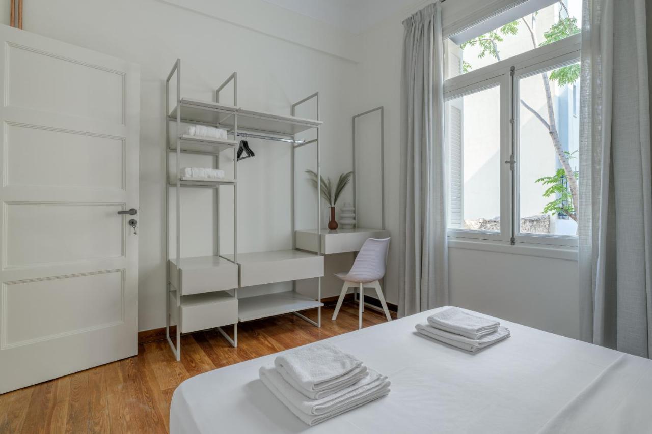 3Bdr Modern Design & Bright Interiors In Plaka Apartment Athens Exterior photo